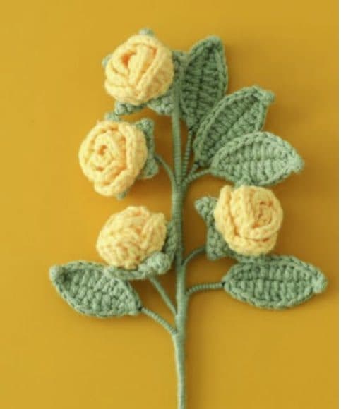 Cream Cluster Spray